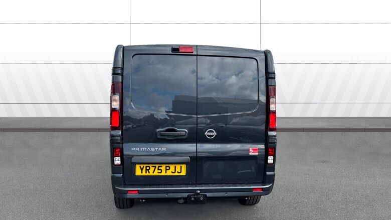 Nissan Primastar 30 L2 Diesel 2.0 dCi 150ps H1 Tekna Van